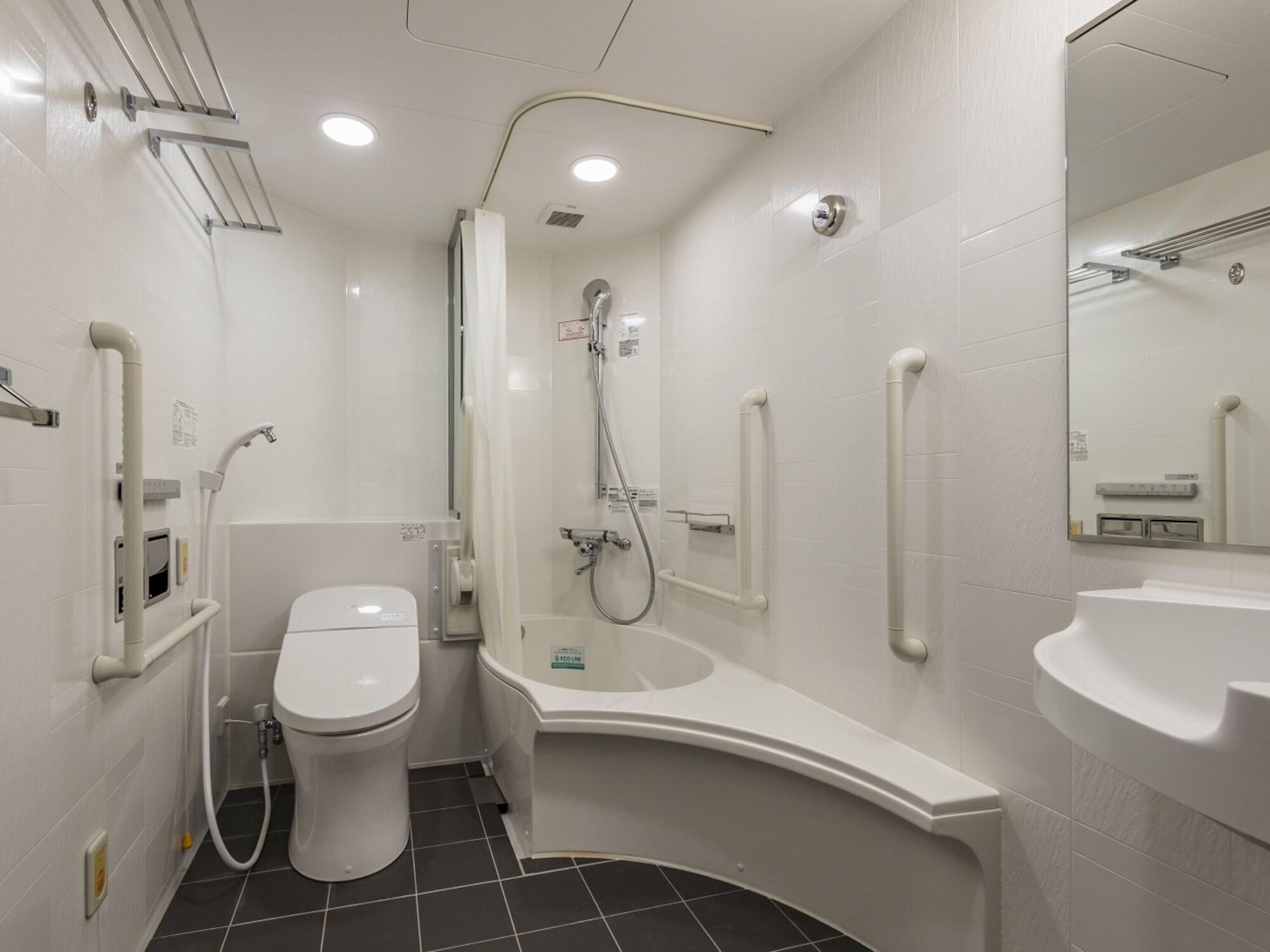 เอพีเอ โฮเต็ล แอนด์ รีสอร์ต โยโกฮาม่าเบย์ ทาวเวอร์ Hotel ภายนอก รูปภาพ