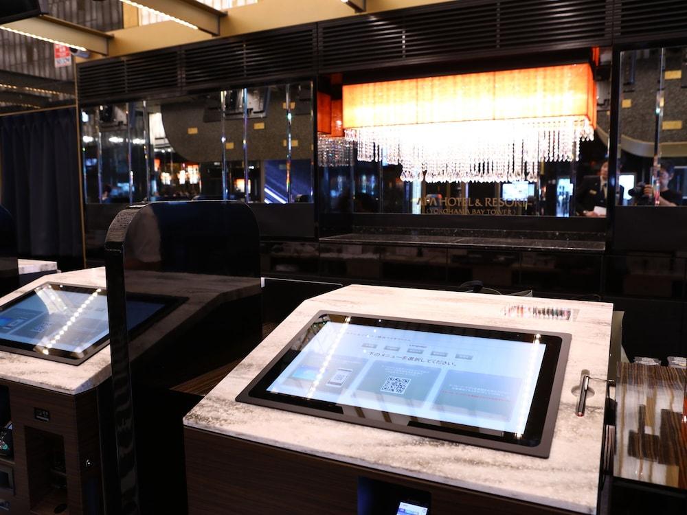 เอพีเอ โฮเต็ล แอนด์ รีสอร์ต โยโกฮาม่าเบย์ ทาวเวอร์ Hotel ภายนอก รูปภาพ
