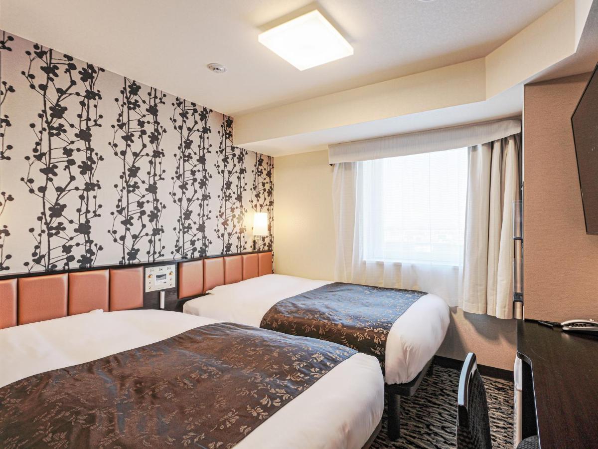 เอพีเอ โฮเต็ล แอนด์ รีสอร์ต โยโกฮาม่าเบย์ ทาวเวอร์ Hotel ภายนอก รูปภาพ